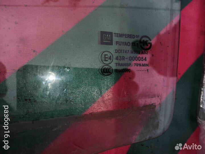 Стекло двери Chevrolet Cruze, левое заднее