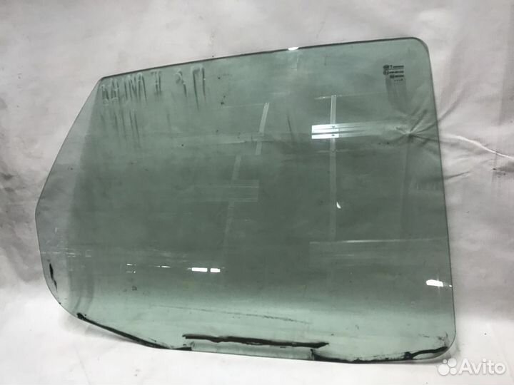 Стекло двери задней правой ваз (LADA) Kalina