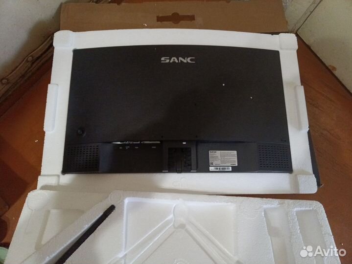 Sanc M2368H, 24