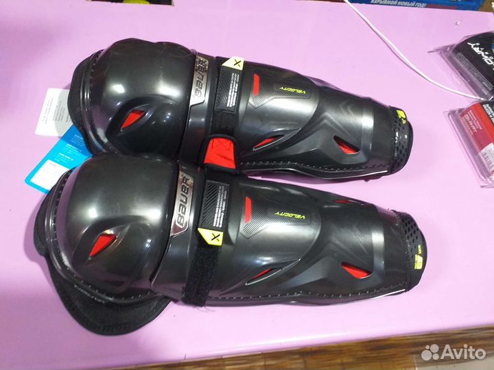 Наколенники щитки хоккейные новые bauer 13