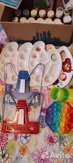 Краски и пластилин сроч.но