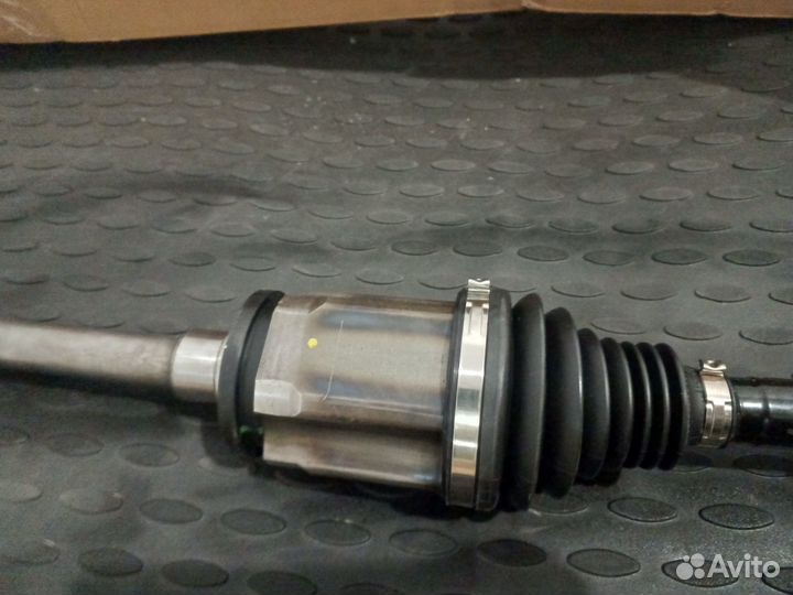 BMW X5E70/F15 X6E71/F16 Приводной вал пер прав