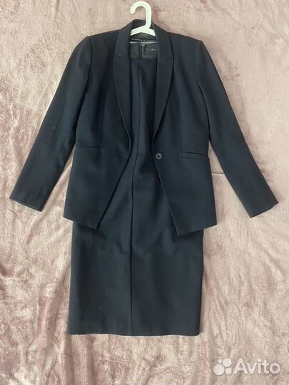 Деловой костюм Marks & Spenser