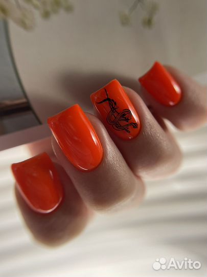 Маникюр с покрытием гель лак