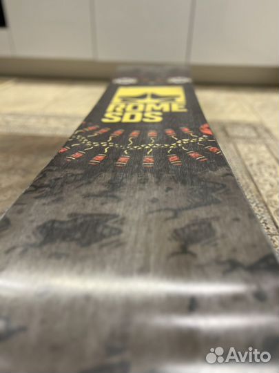 Сноуборд rome SDS с креплениями и ботинками