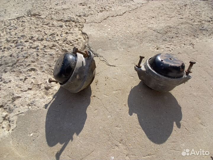 Моторные подушки