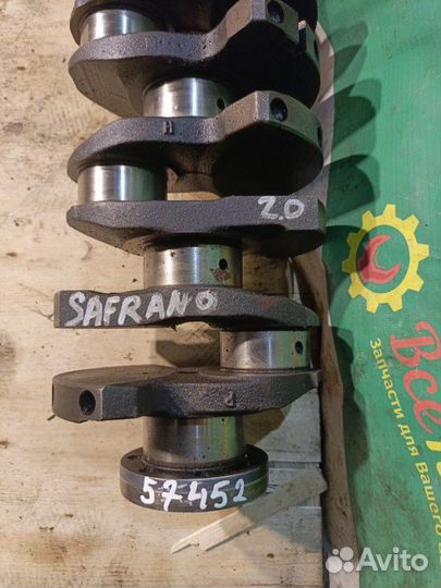 Коленвал Renault Safrane 2.0