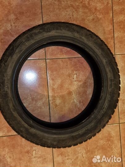 Pirelli Ice Zero 2 235/45 R18