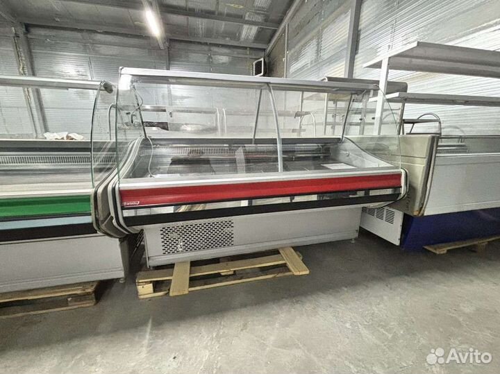 Витрина холодильная Ариада вс3-180 0 +5