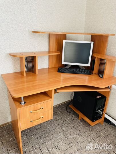 Компьютерный стол бу