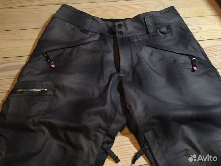 Штаны сноубордические