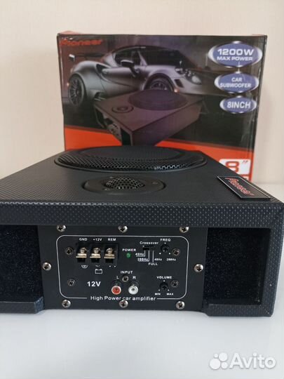 Активный сабвуфер 8 дюймов Pioneer GB 802А