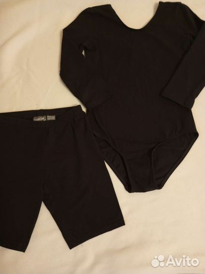 Гимнастический купальник и шорты