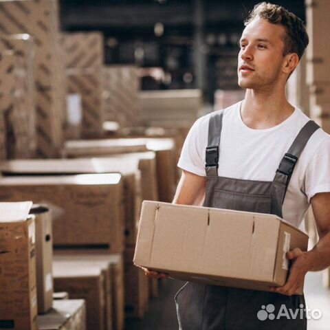 Кладовщик - комплектовщик