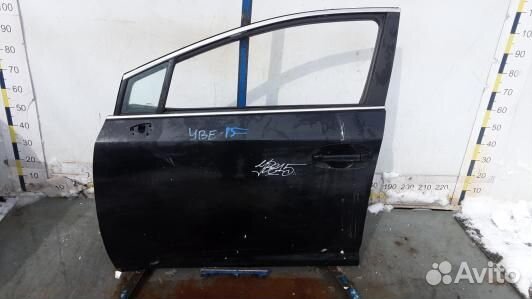 Дверь передняя левая toyota avensis T27 (YBE15EN01