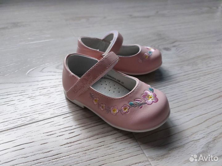 Туфли honey girl Kari 22 р новые