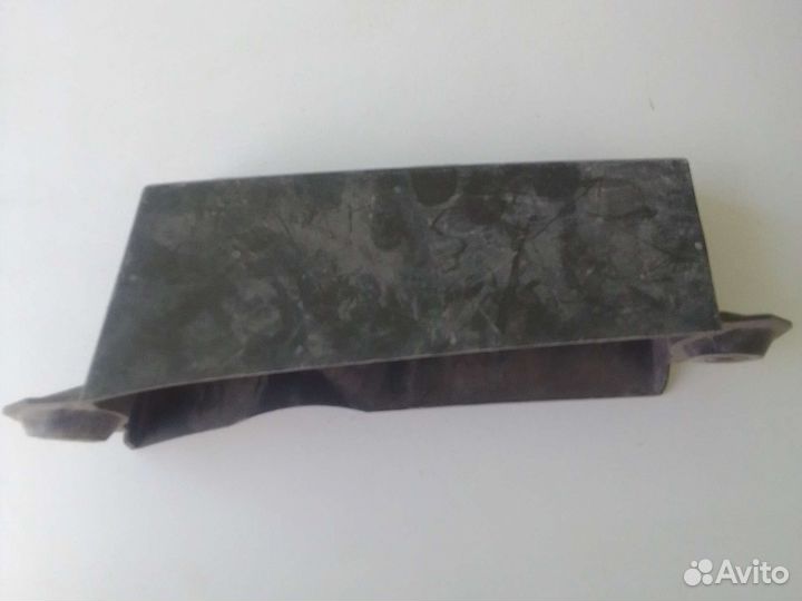 Кронштейн заднего бампера правый Renault Logan 2