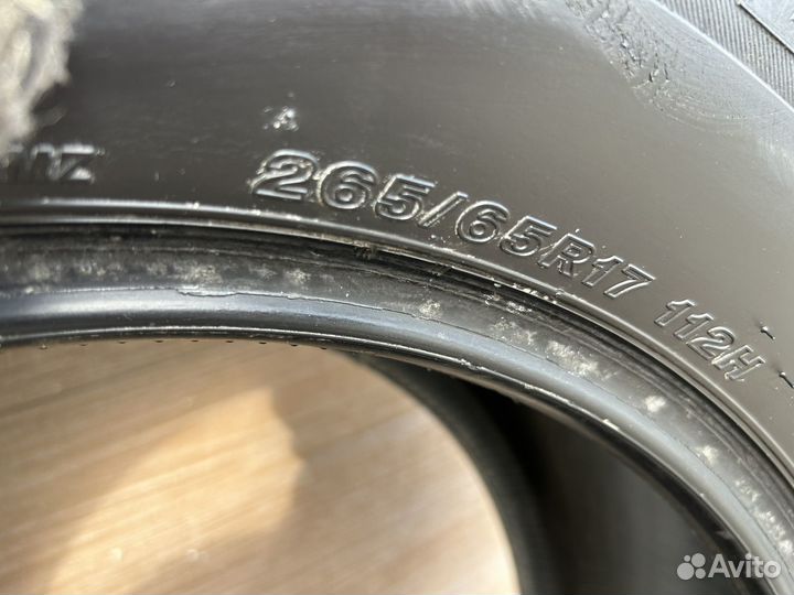 Bridgestone Blizzak LM-25 265/65 R17