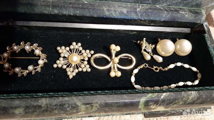 Подвески,браслет,серьги,брошь,винтаж