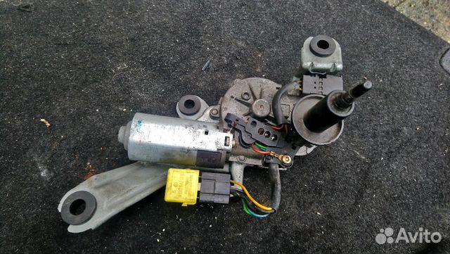 Механизм заднего дворника на S202