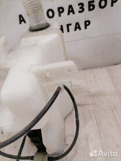 Бачок омывателя Mitsubishi Outlander CW5W 4B12