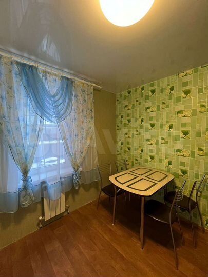 2-к. квартира, 63 м², 2/9 эт.