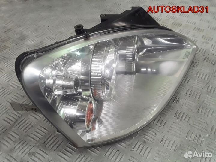 Фара правая Ford Galaxy 0301183202