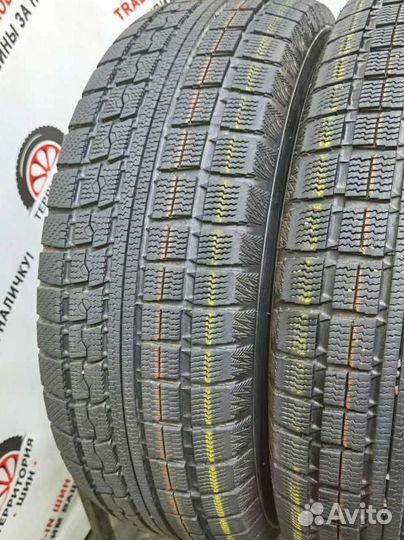 Toyo Winter Tranpath MK4a 215/65 R17 98Q