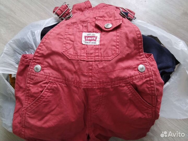 Отдам детские вещи