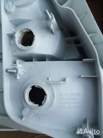 Стоп сигнал на Honda Odyssey (правый)