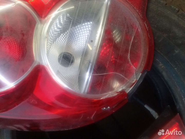 Продам фонари задние