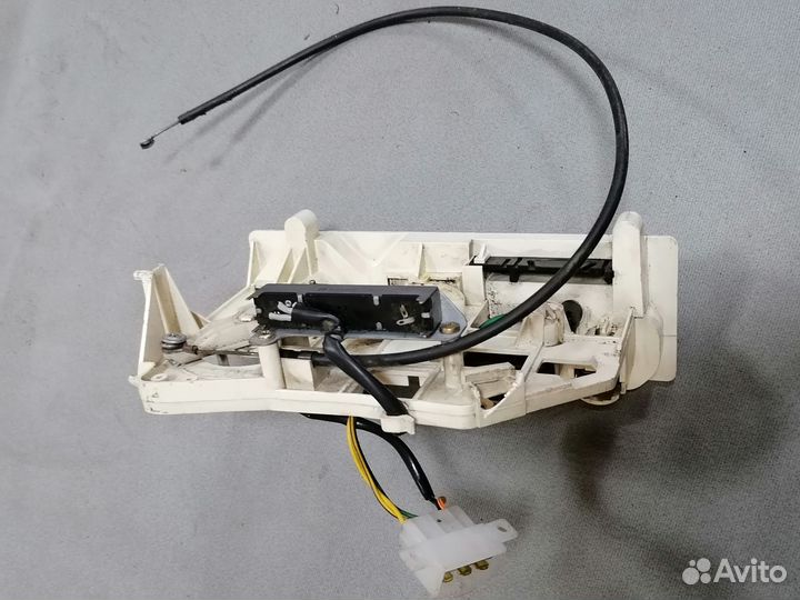 Блок управлен.климат-контр.Mitsubishi Mirage 1991