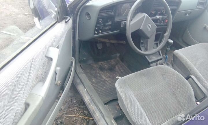 Стекла Опель Аскона