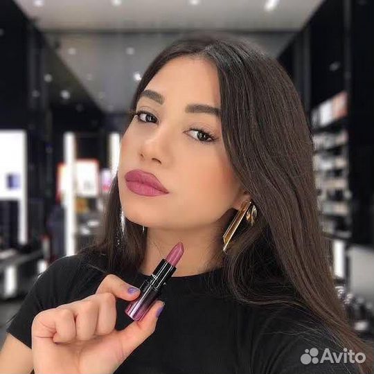 Помада MAC love ME lipstick