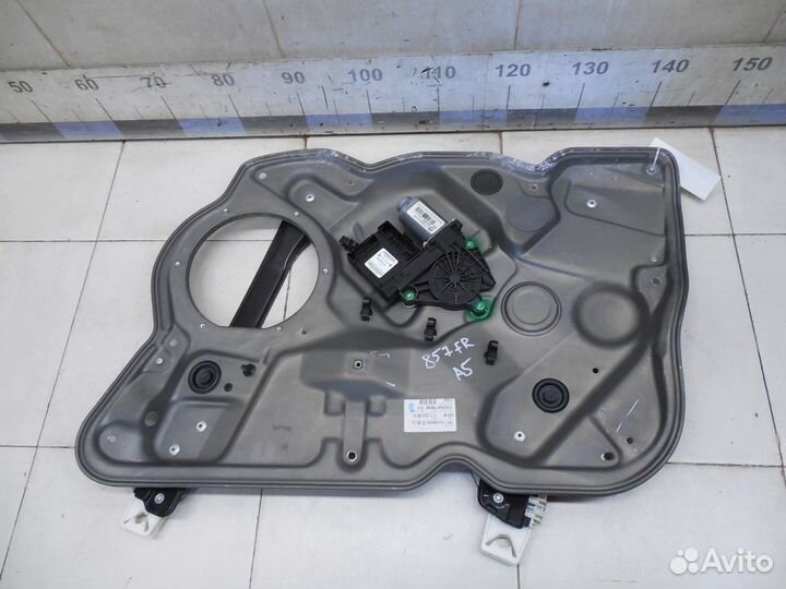 Стеклоподъемник электр. передний правый Octavia (A