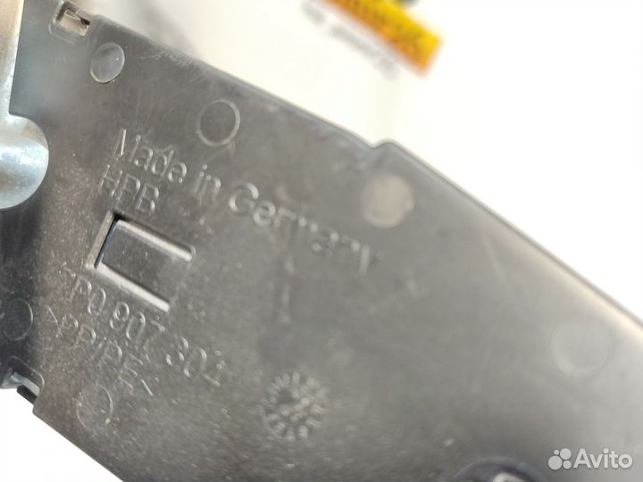 Блок управления бортовой сетью Volkswagen Touareg