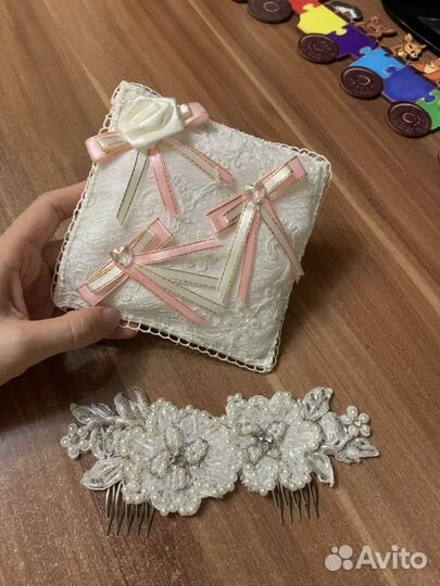 Украшение для волос и подушечка для колец