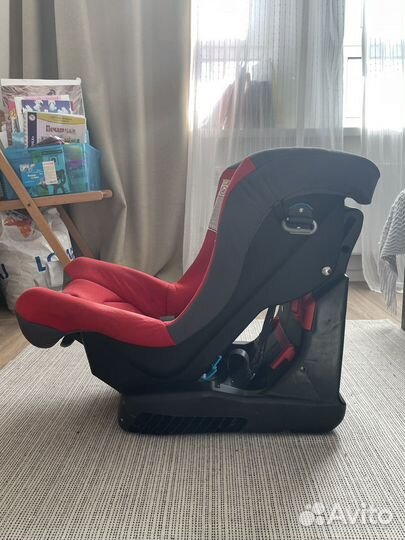 Детское автокресло от 0 до 18кг. chicco Eletta
