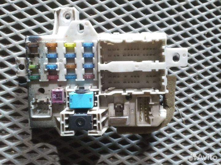 Блок предохранителей Mazda 6 gg