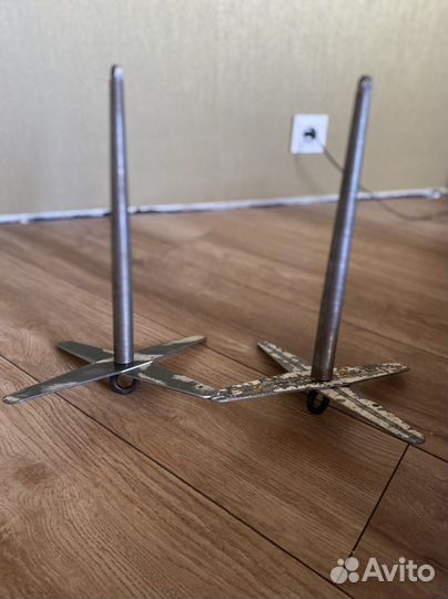 Якорь для лодки