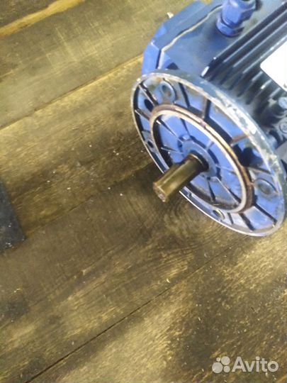 Электродвигатель 380 2.2 квт