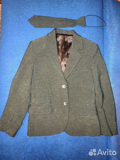 Пиджак для мальчика 128