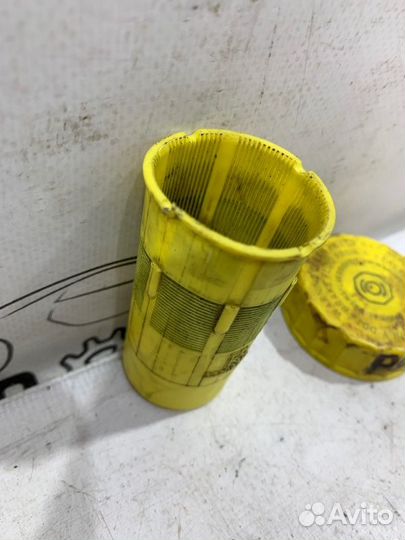 Крышка бачка тормозной жидкости Volkswagen Polo