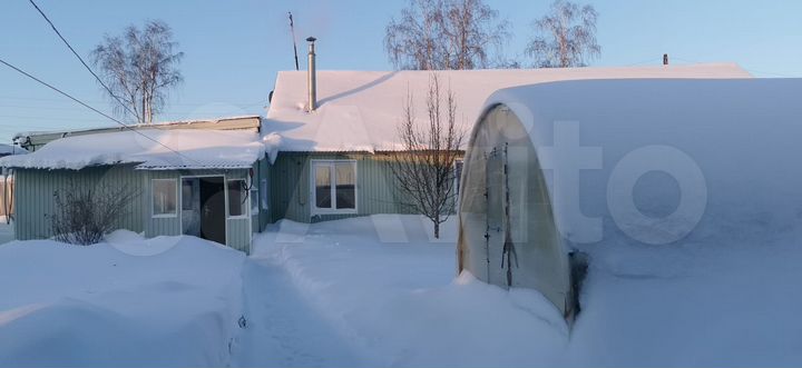 Дом 52 м² на участке 5 сот.