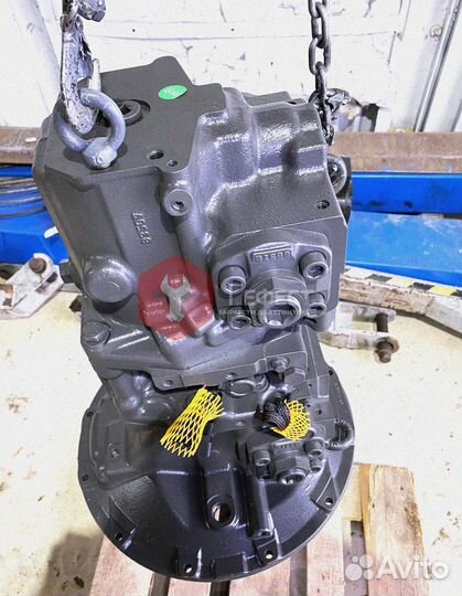 Основной насос Komatsu PC200LC-7 708-2L-00300