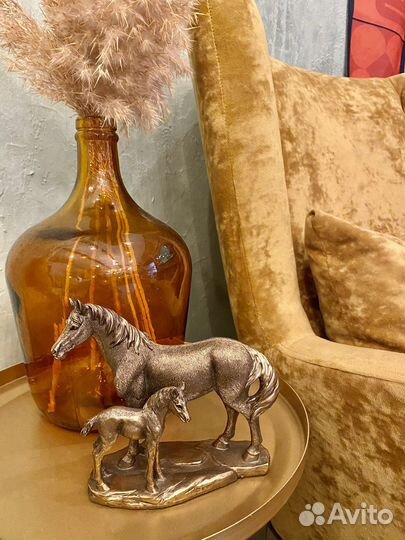 Статуэтка лошади бронза новая