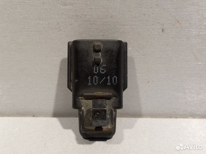 Датчик температуры Nissan Pathfinder YD25ddti 2010