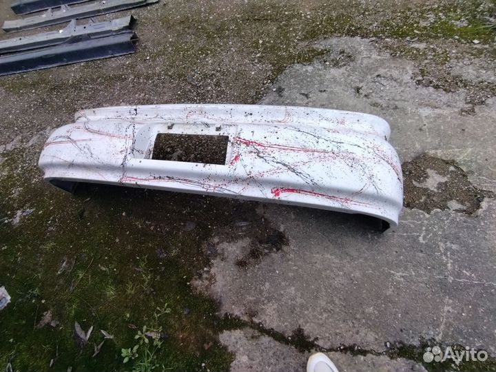 Бампер, пороги, ноускат, крыша на toyota Mark 2