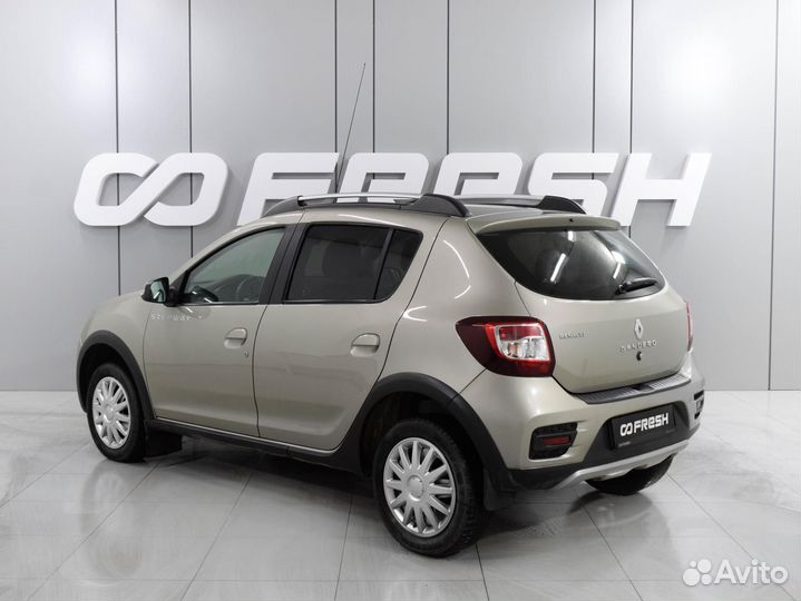 Renault Sandero Stepway 1.6 МТ, 2017, 153 090 км