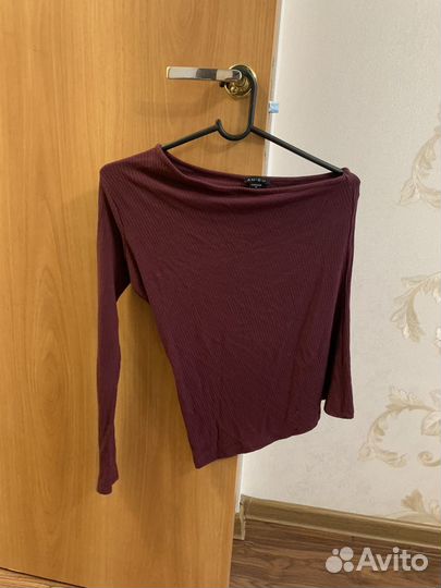 Лонгслив на одно плечо